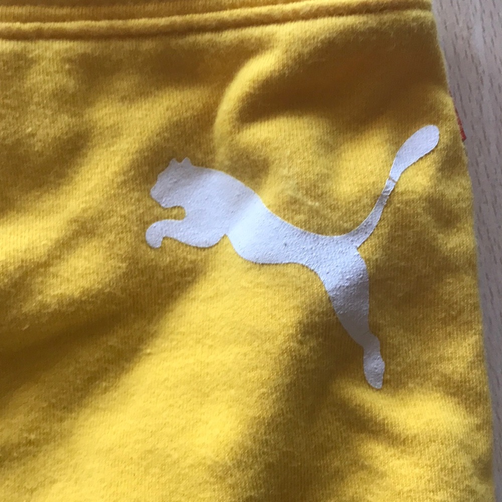 Puma shorts - Picture 3 of 5